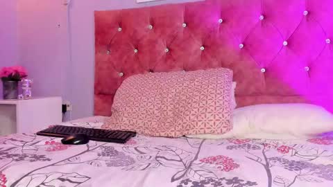 GABRIELA  online show from 04/30/26, 02:29
