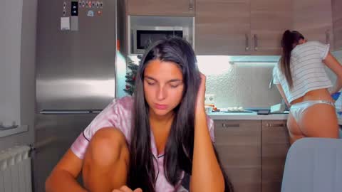 Snapshot of gabri_baby chatting on 12/09/24, 09:48 The next stream in car 1 december 10pm time in France online show from 12/09/24, 09:48