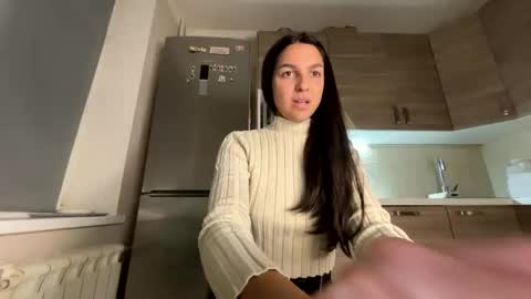 Snapshot of gabri_baby chatting on 01/29/25, 07:53 The next stream in car 1 december 10pm time in France online show from 01/29/25, 07:53