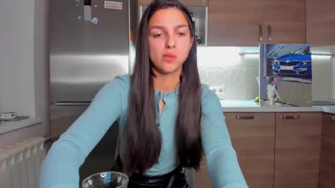 Snapshot of gabri_baby chatting on 02/13/25, 08:34 The next stream in car 1 december 10pm time in France online show from 02/13/25, 08:34