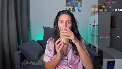 Snapshot of gabri_baby chatting on 10/15/25, 07:30 The next stream in car 1 december 10pm time in France online show from 10/15/25, 07:30