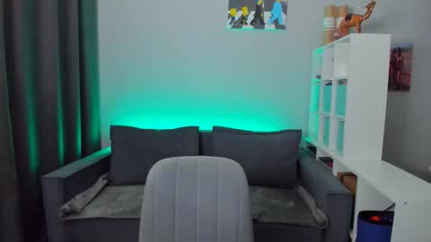 Snapshot of gabri_baby chatting on 10/21/25, 09:59 The next stream in car 1 december 10pm time in France online show from 10/21/25, 09:59