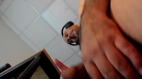 Snapshot of gabriel_harmant chatting on 12/01/24, 04:29 Gabriel Harmant online show from 12/01/24, 04:29