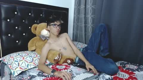 Snapshot of gabriel_x18 chatting on 02/02/26, 04:11 gabriel_x18 online show from 02/02/26, 04:11