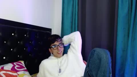 Snapshot of gabriel_x18 chatting on 02/18/26, 05:03 gabriel_x18 online show from 02/18/26, 05:03