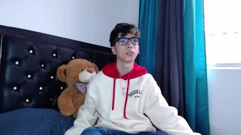 Snapshot of gabriel_x18 chatting on 03/15/26, 08:59 gabriel_x18 online show from 03/15/26, 08:59