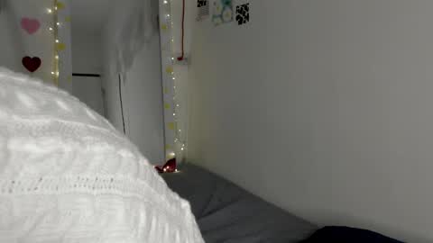 Gabi online show from 02/24/25, 02:51