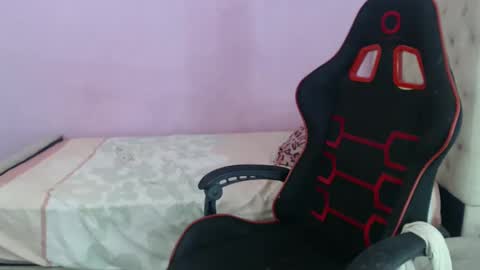 Snapshot of gabriela_jay1 chatting on 02/17/25, 12:54 G A B R I E L A I S B A C K. online show from 02/17/25, 12:54