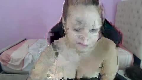 Snapshot of gabriela_jay1 chatting on 02/18/25, 01:32 G A B R I E L A I S B A C K. online show from 02/18/25, 01:32