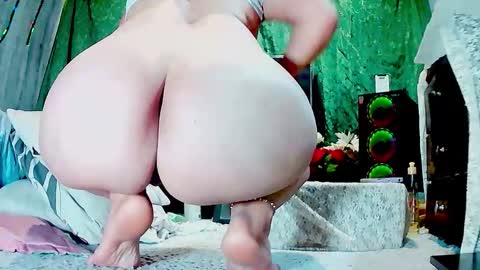 Gabriella Lopez online show from 12/04/25, 02:26