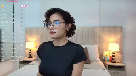 Snapshot of gabriela_vargas chatting on 07/04/26, 03:24 Gabriela Vargas online show from 07/04/26, 03:24