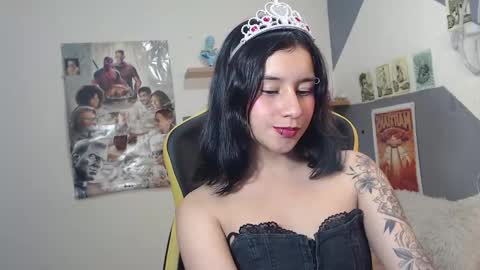 Snapshot of gabrielaa_castro chatting on 01/16/26, 01:31 gabi online show from 01/16/26, 01:31