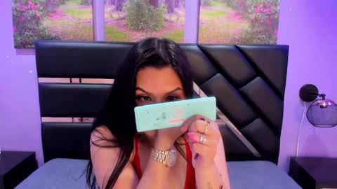 gabrielabotero online show from 12/02/25, 08:15