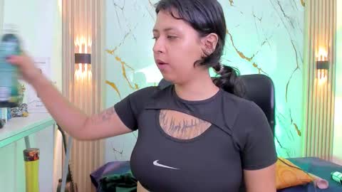 Snapshot of gabrielacortez chatting on 01/15/26, 12:21 GABRIELA online show from 01/15/26, 12:21