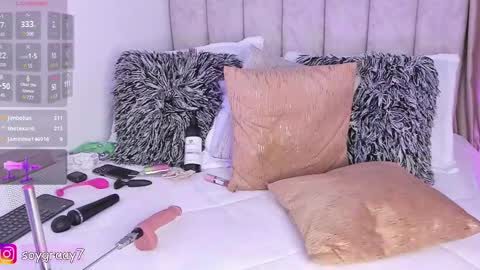 Snapshot of gabrielagray chatting on 02/19/25, 03:50 gabrielagray online show from 02/19/25, 03:50