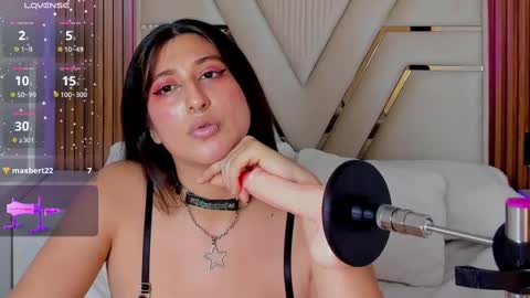 Gabriela Kassi online show from 03/11/25, 09:56