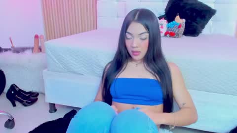 Gabriela Evans MS online show from 01/29/25, 09:28