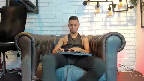 gabrieldraven online show from 09/24/25, 08:23