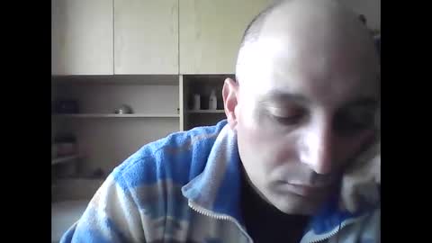 Snapshot of gabrielegr22 chatting on 10/05/25, 10:13 Gabriele online show from 10/05/25, 10:13