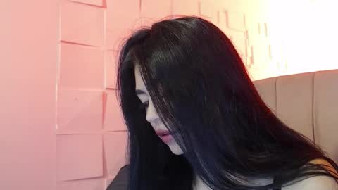 gabriella online show from 11/26/25, 12:39