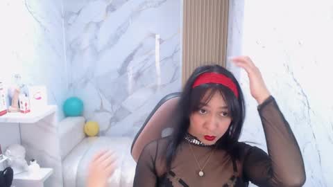 Gabriella online show from 04/01/26, 01:41