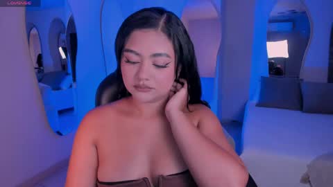 Gabriella Lee online show from 05/05/26, 03:25