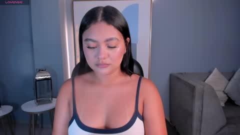 Gabriella Lee online show from 05/26/26, 03:24