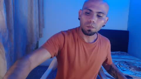 Snapshot of gabrielle_ramirez chatting on 01/25/25, 03:30 Gabriel online show from 01/25/25, 03:30