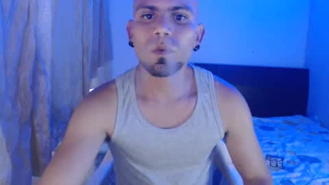 Snapshot of gabrielle_ramirez chatting on 02/19/25, 09:47 Gabriel online show from 02/19/25, 09:47