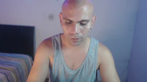 Snapshot of gabrielle_ramirez chatting on 09/10/25, 09:59 Gabriel online show from 09/10/25, 09:59