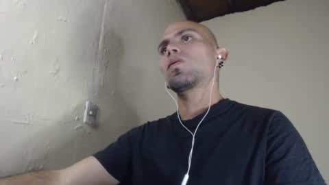 Snapshot of gabrielle_ramirez chatting on 04/18/26, 04:38 Gabriel online show from 04/18/26, 04:38