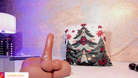 Snapshot of gaby_blaze chatting on 12/21/24, 11:56 Gaby Blaze online show from 12/21/24, 11:56