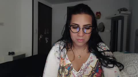 Snapshot of gaby_bluexx chatting on 03/12/25, 07:38 Gaby Blue online show from 03/12/25, 07:38