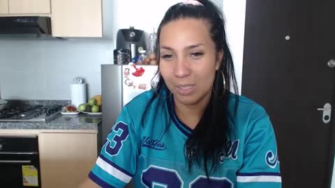 Snapshot of gaby_bluexx chatting on 09/23/25, 03:59 Gaby Blue online show from 09/23/25, 03:59