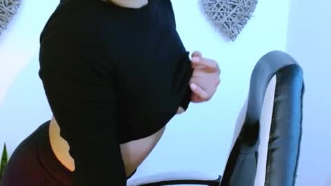 My name is Gabriela.. nice to meet you thumbs up please its very important to me online show from 02/09/26, 12:20