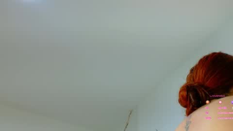 Snapshot of gaby_vegaa chatting on 09/19/25, 04:25 gaby_vegaa online show from 09/19/25, 04:25