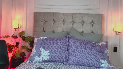 GabyEvans online show from 04/10/26, 12:10