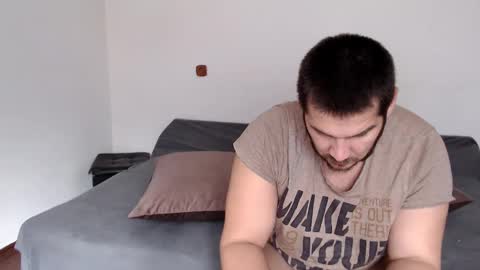 Snapshot of gabyfeatbogdy chatting on 01/28/25, 10:45 gabyfeatbogdy online show from 01/28/25, 10:45