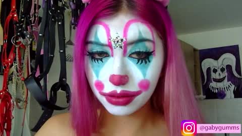 gabygumms online show from 10/24/25, 01:40