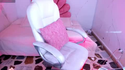 Gaby Owens  online show from 03/15/26, 09:54