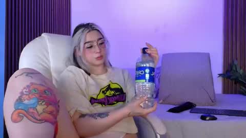 gabyrose9 online show from 02/12/26, 07:53