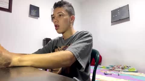 gadiel_sex online show from 04/19/26, 02:55