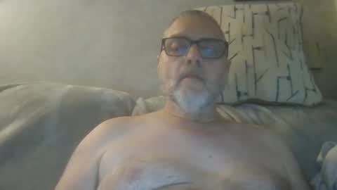 gadude45 online show from 11/30/25, 03:16
