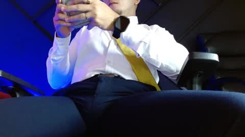 Snapshot of gael_williams3 chatting on 02/21/25, 10:04 gael_williams3 online show from 02/21/25, 10:04