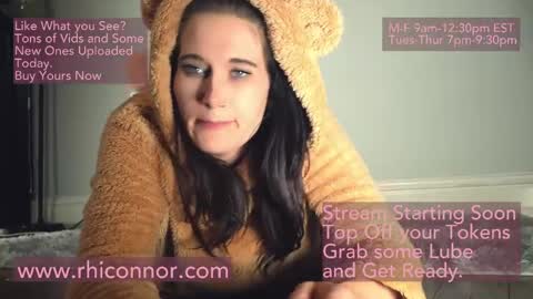 Rhi Connor   online show from 05/16/26, 05:59