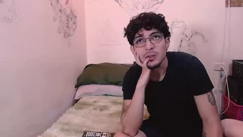 Gaia y Clayde online show from 07/25/26, 07:44