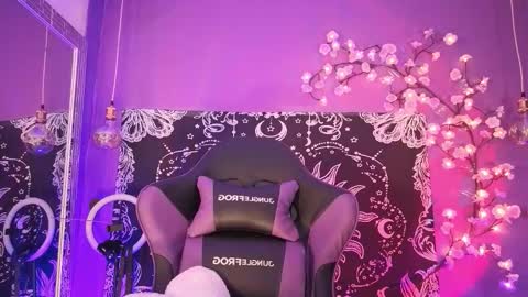 Gaia online show from 02/26/26, 01:10