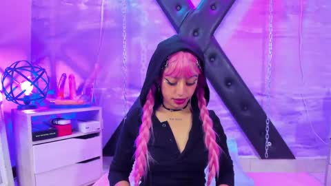 gaiia_uwu online show from 05/14/26, 03:02