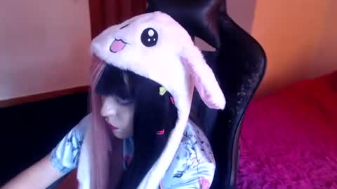 Snapshot of gakomenoshida chatting on 07/18/26, 06:34 Kate 3 online show from 07/18/26, 06:34