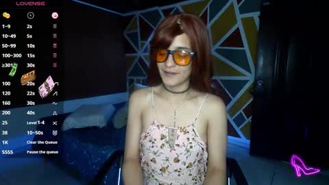 Snapshot of gala_dimou chatting on 09/25/25, 05:11 Gala Dimou  online show from 09/25/25, 05:11